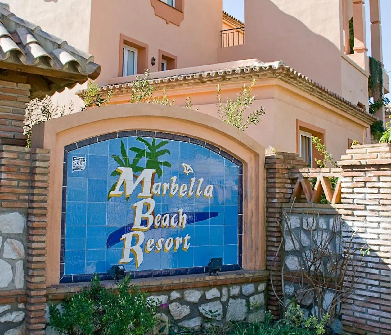 Апартаменты Marbella Beach Resort At Club Playa Real
