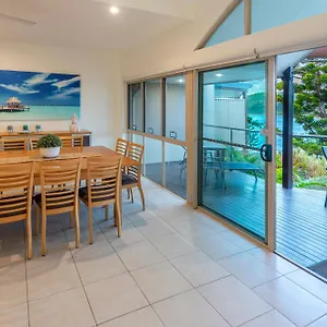 Cooinda Gardens On By Hiha Apartment Hamilton Island