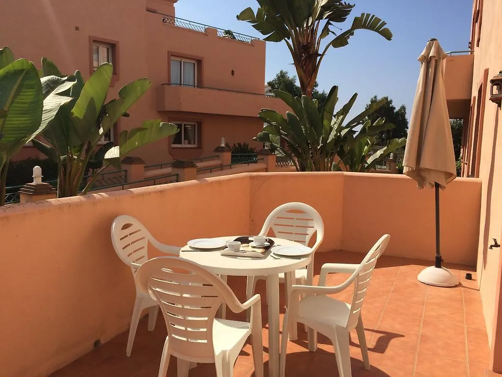 Marbella Beach Resort At Club Playa Real 0*,